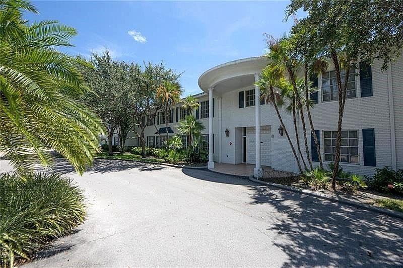 Imperial Point Colonnades - Residential Lease