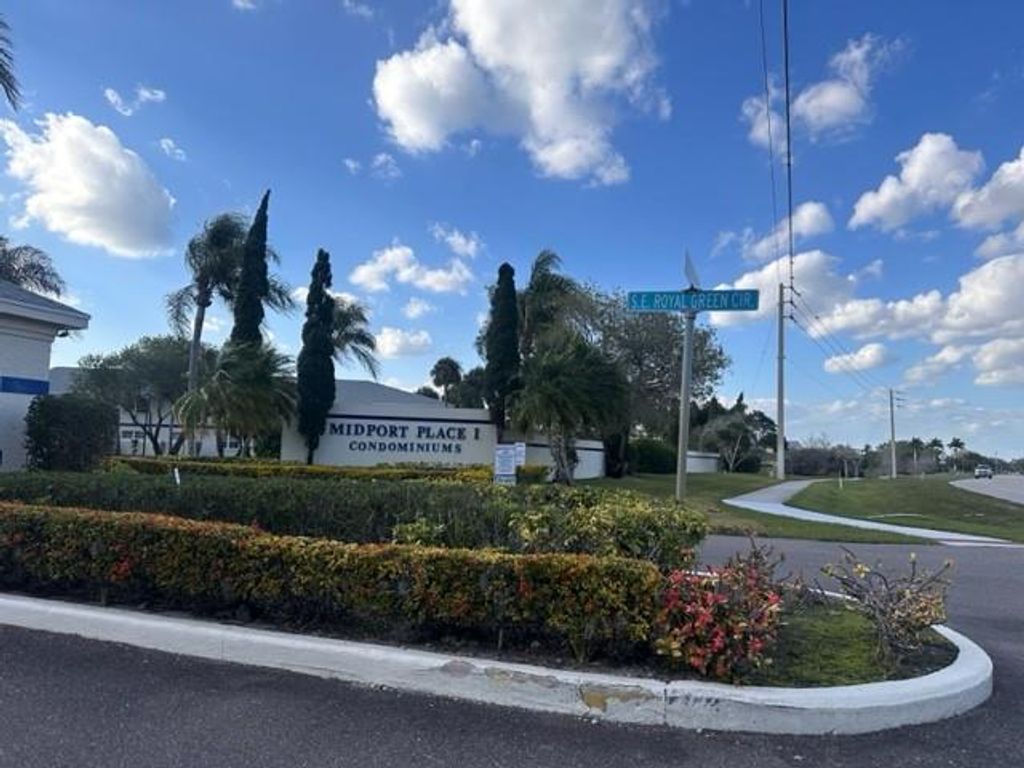 Photo of 1512 SE Royal Green Circle #H201, Port Saint Lucie, FL 34952 (MLS # F10425508)