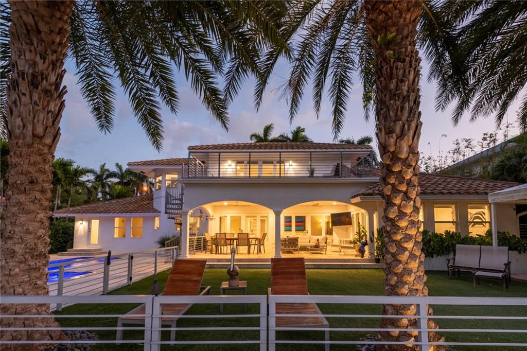 SEVEN ISLES LAS OLAS - Residential