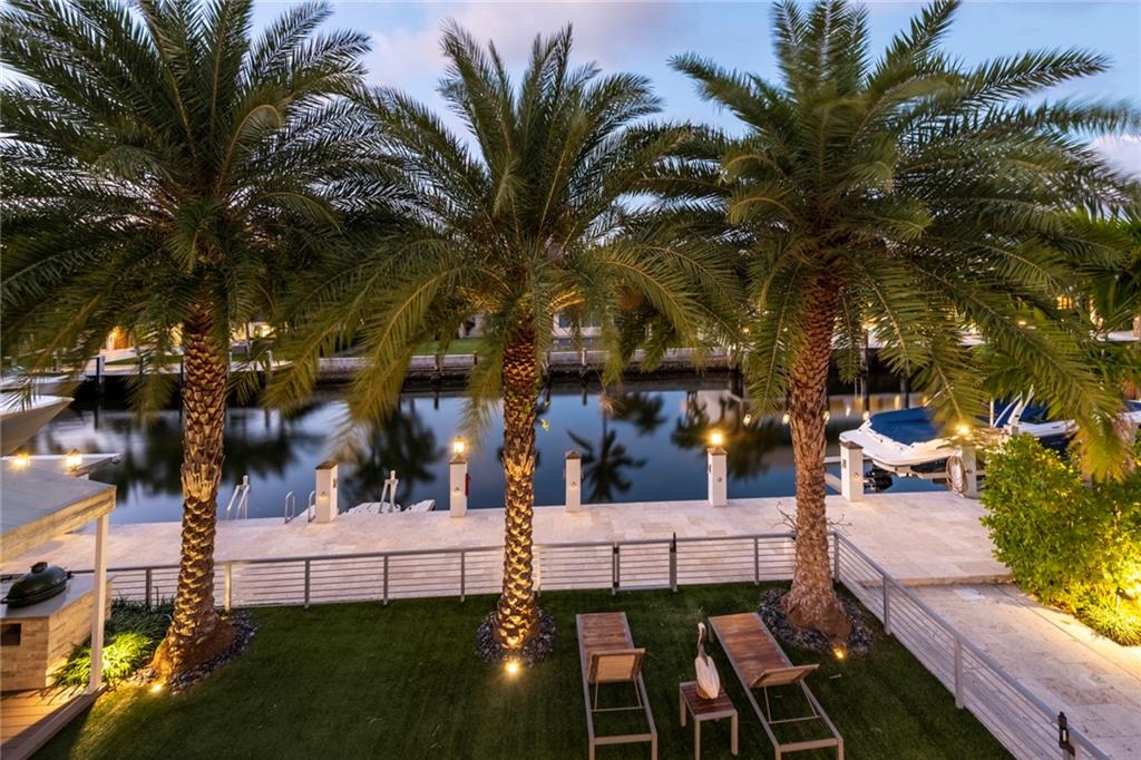 SEVEN ISLES LAS OLAS - Residential