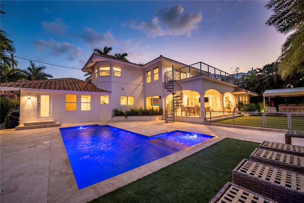 SEVEN ISLES LAS OLAS - Residential