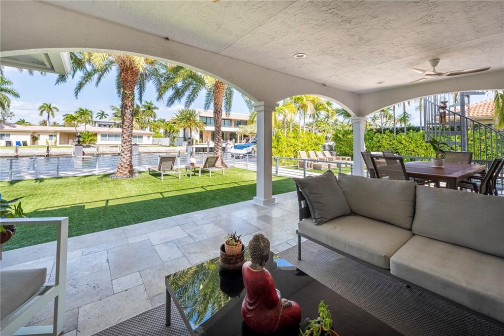 SEVEN ISLES LAS OLAS - Residential