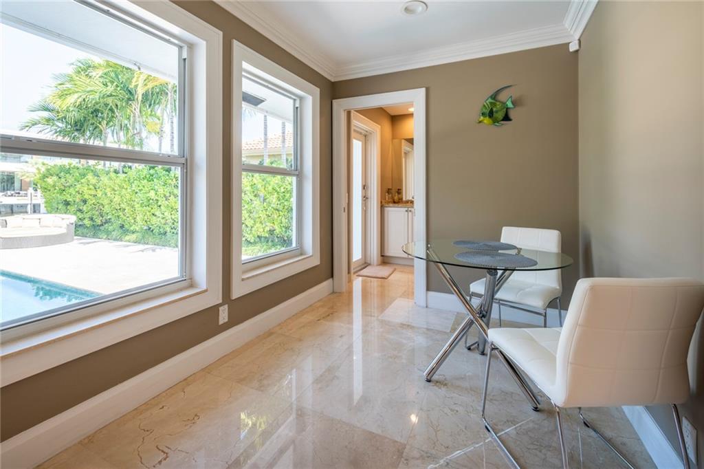 SEVEN ISLES LAS OLAS - Residential