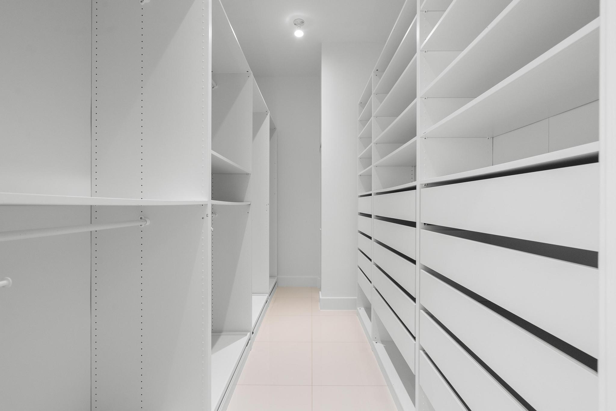 KOI PLAT - Residential