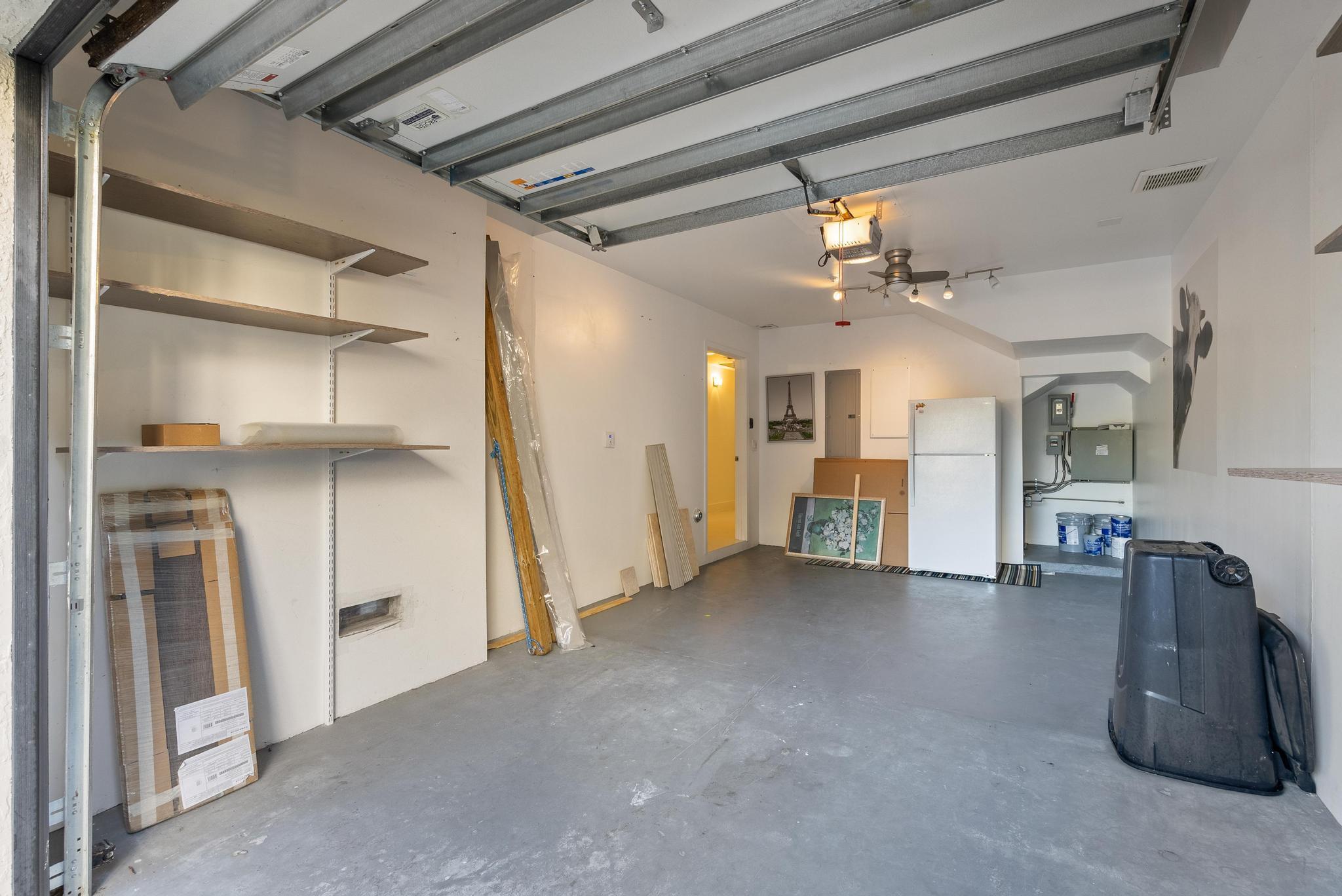 KOI PLAT - Residential