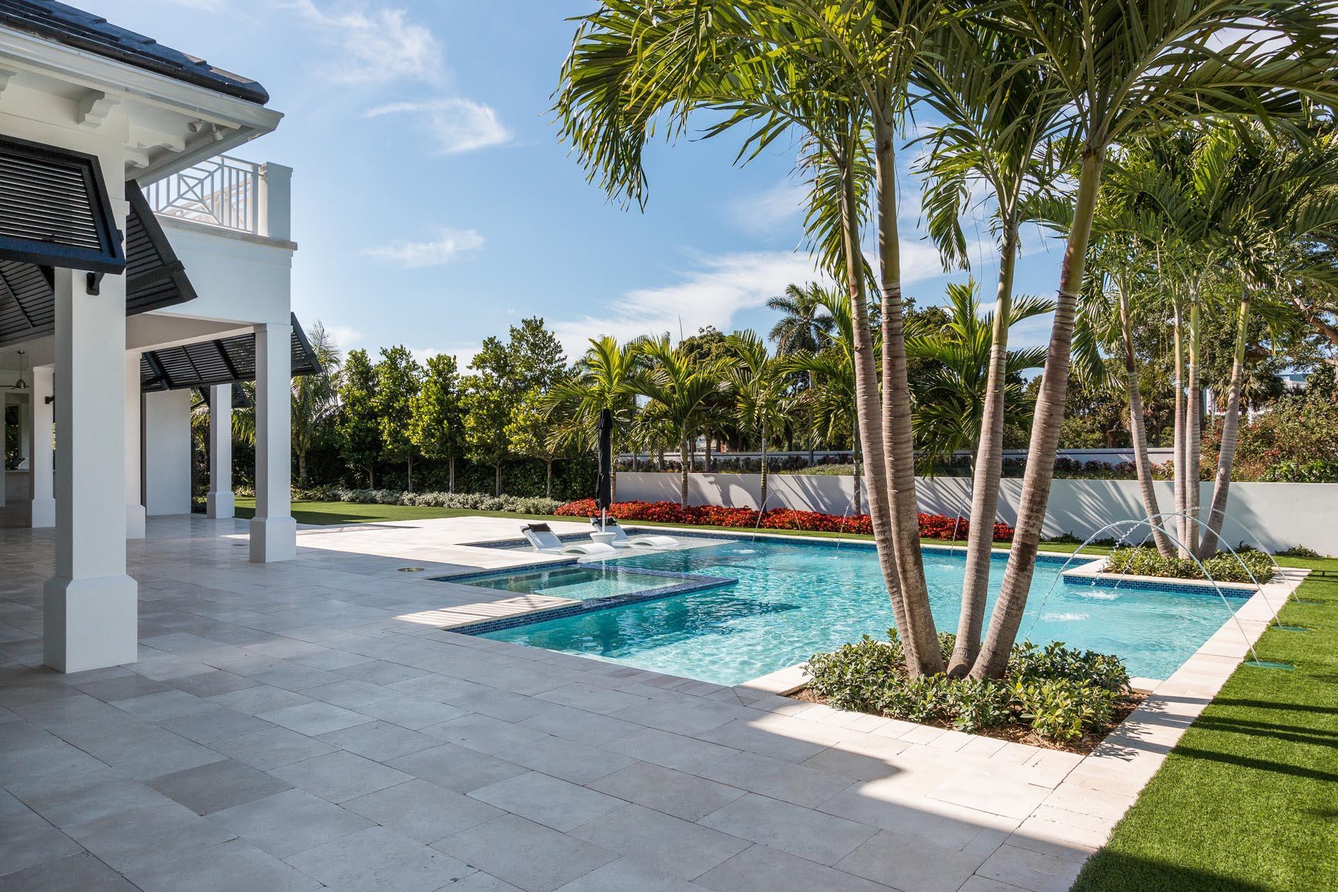 ROYAL PALM YACHT & COUNTR - Residential