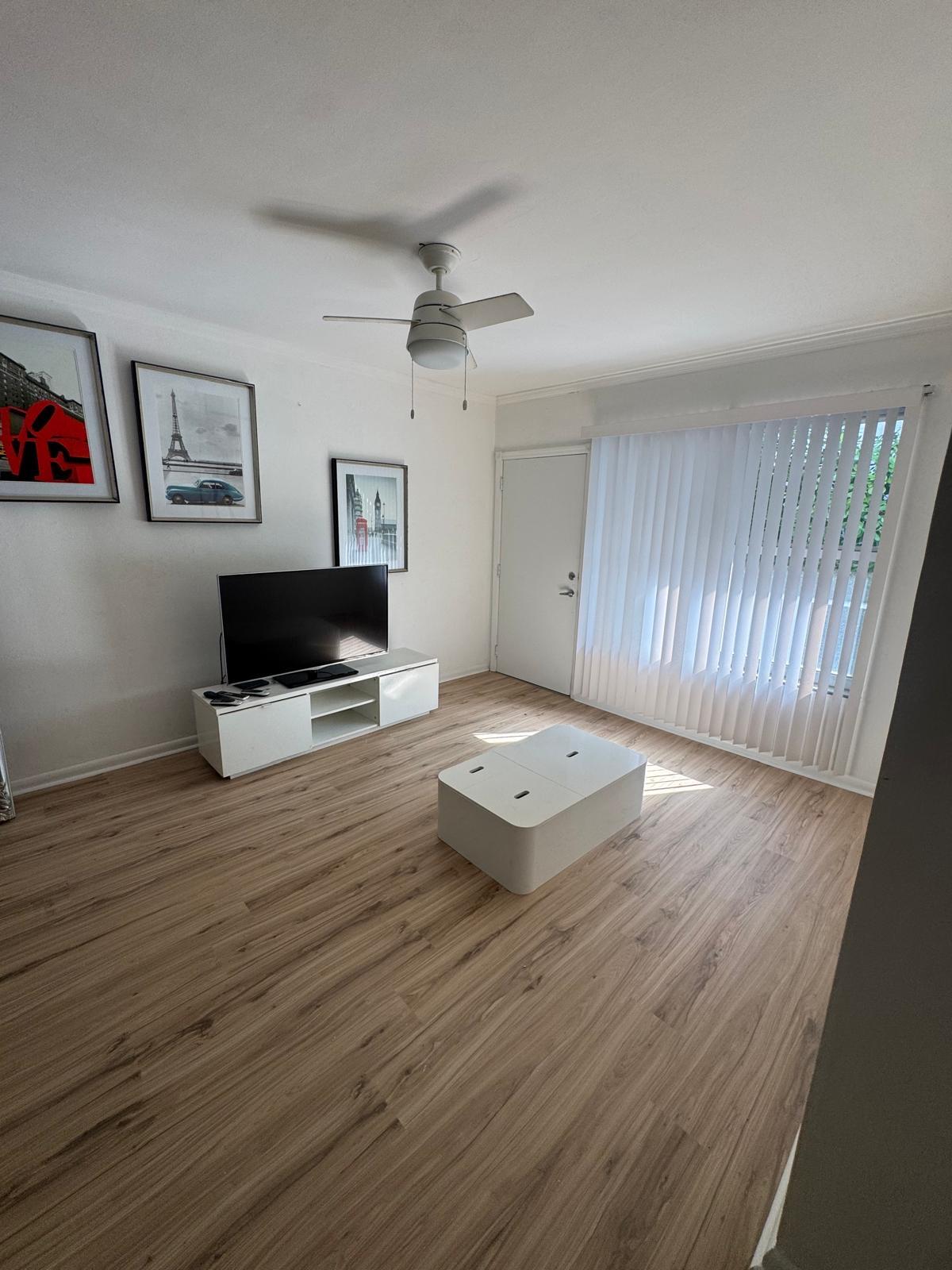 WESTGATE RESIDENCE CONDO - Residential Lease