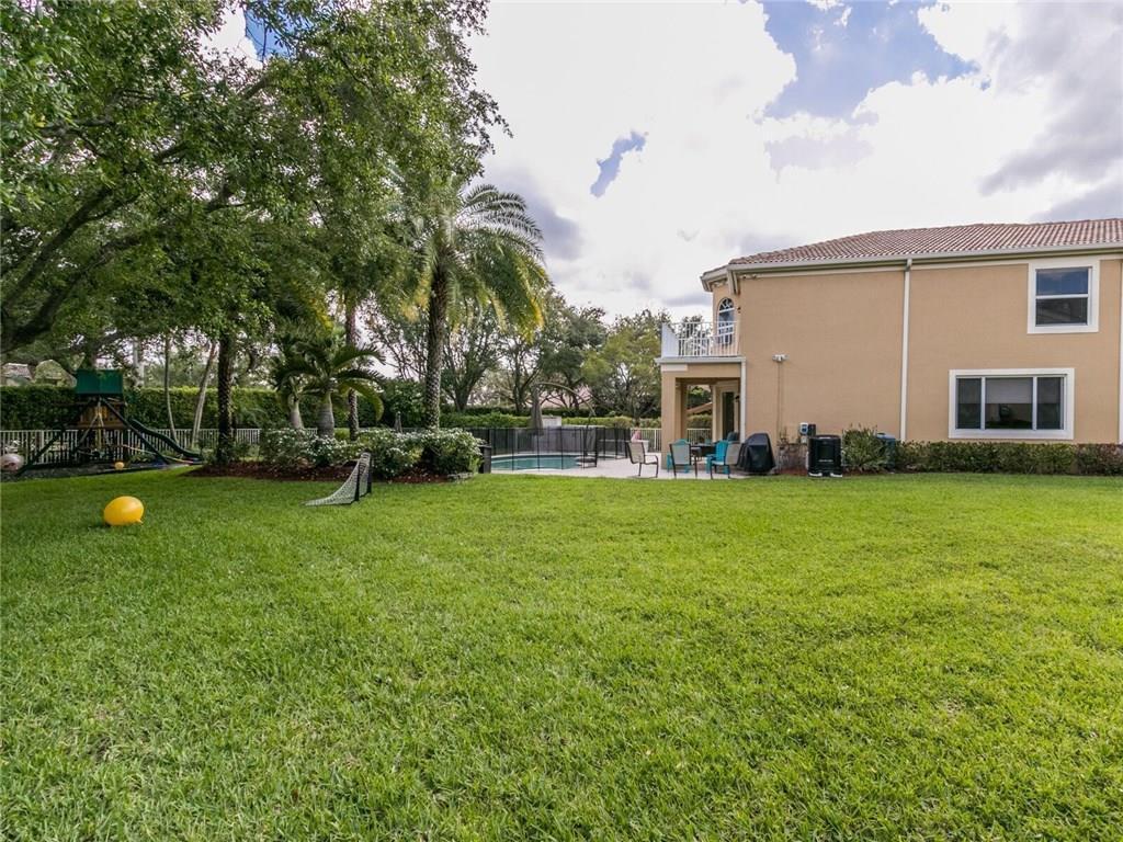 5805 NW 125th Avenue