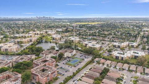 A home in Lauderdale Lakes