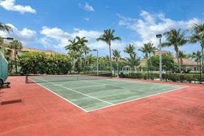 Photo of 6533 EMERALD DUNES Drive #203, West Palm Beach, FL 33411 (MLS # B26065629)