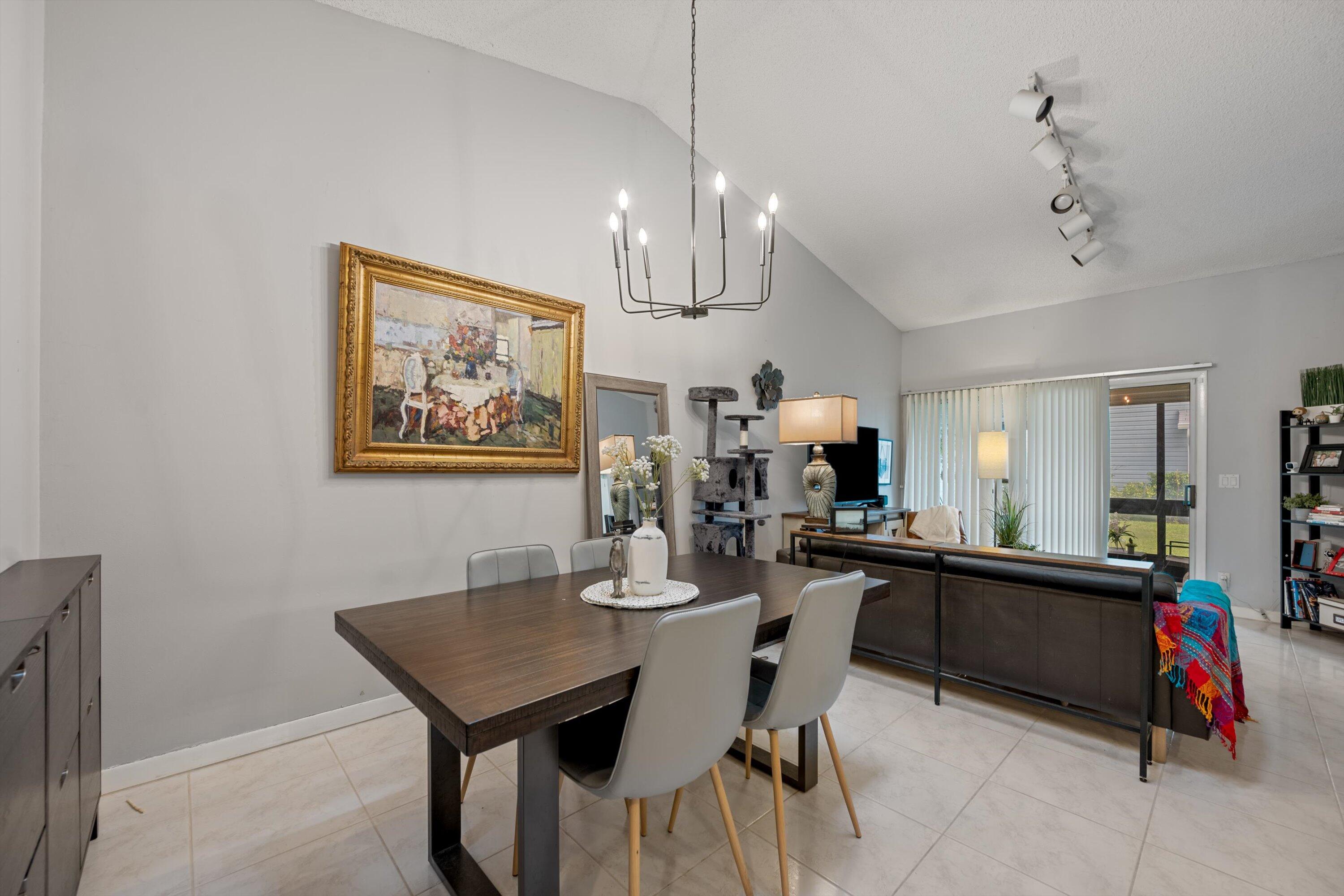 3809 Island Club Circle E