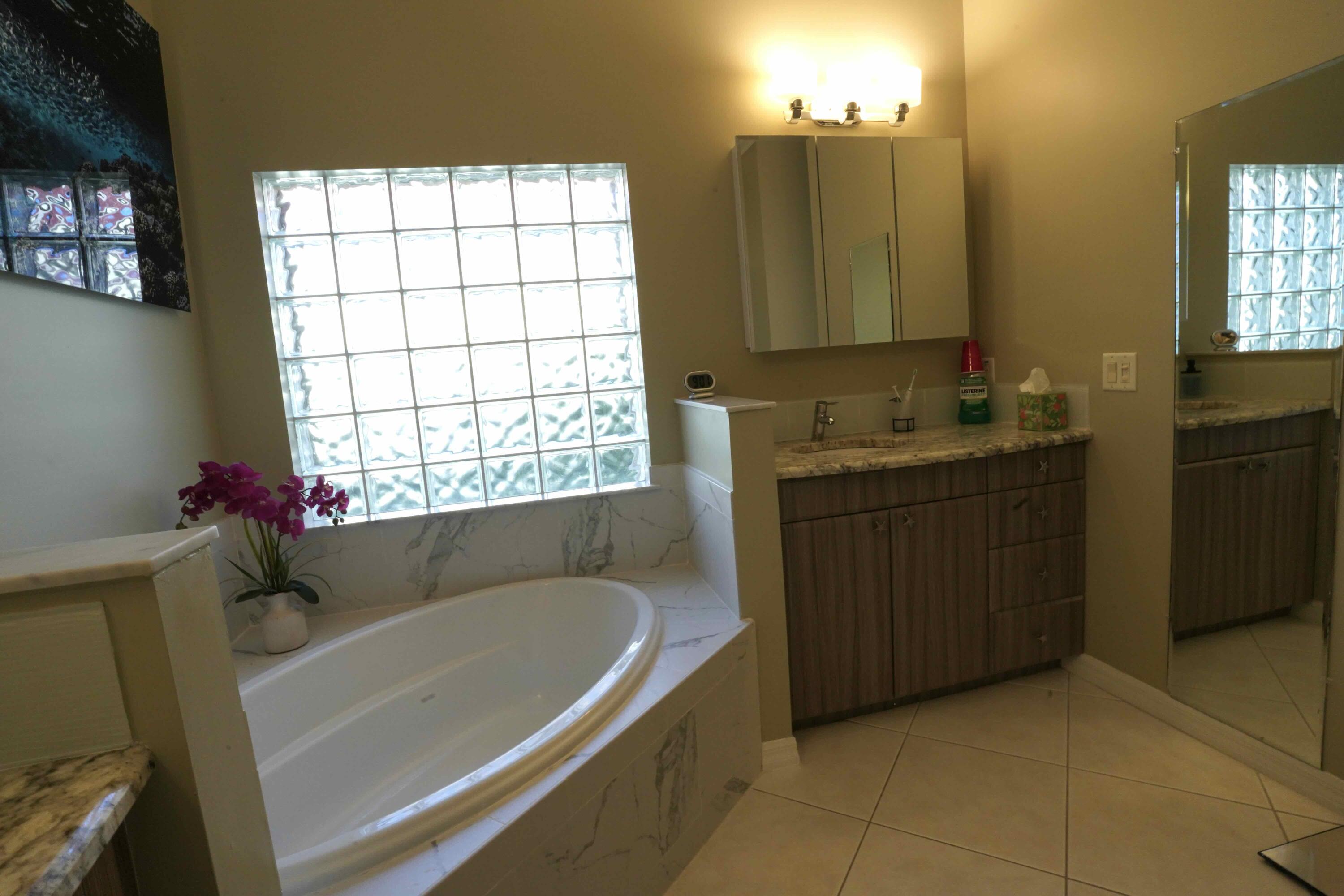 POD 28 AT THE RESERVE - Residential