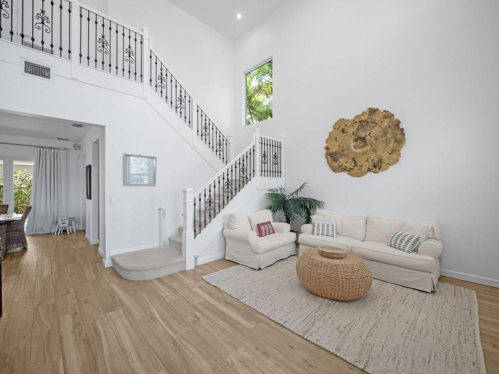 Photo of 103 Via Escobar Place, Palm Beach Gardens, FL 33418 (MLS # R11071878)