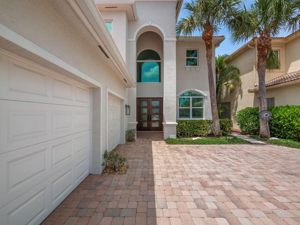 Photo of 103 Via Escobar Place, Palm Beach Gardens, FL 33418 (MLS # R11071878)