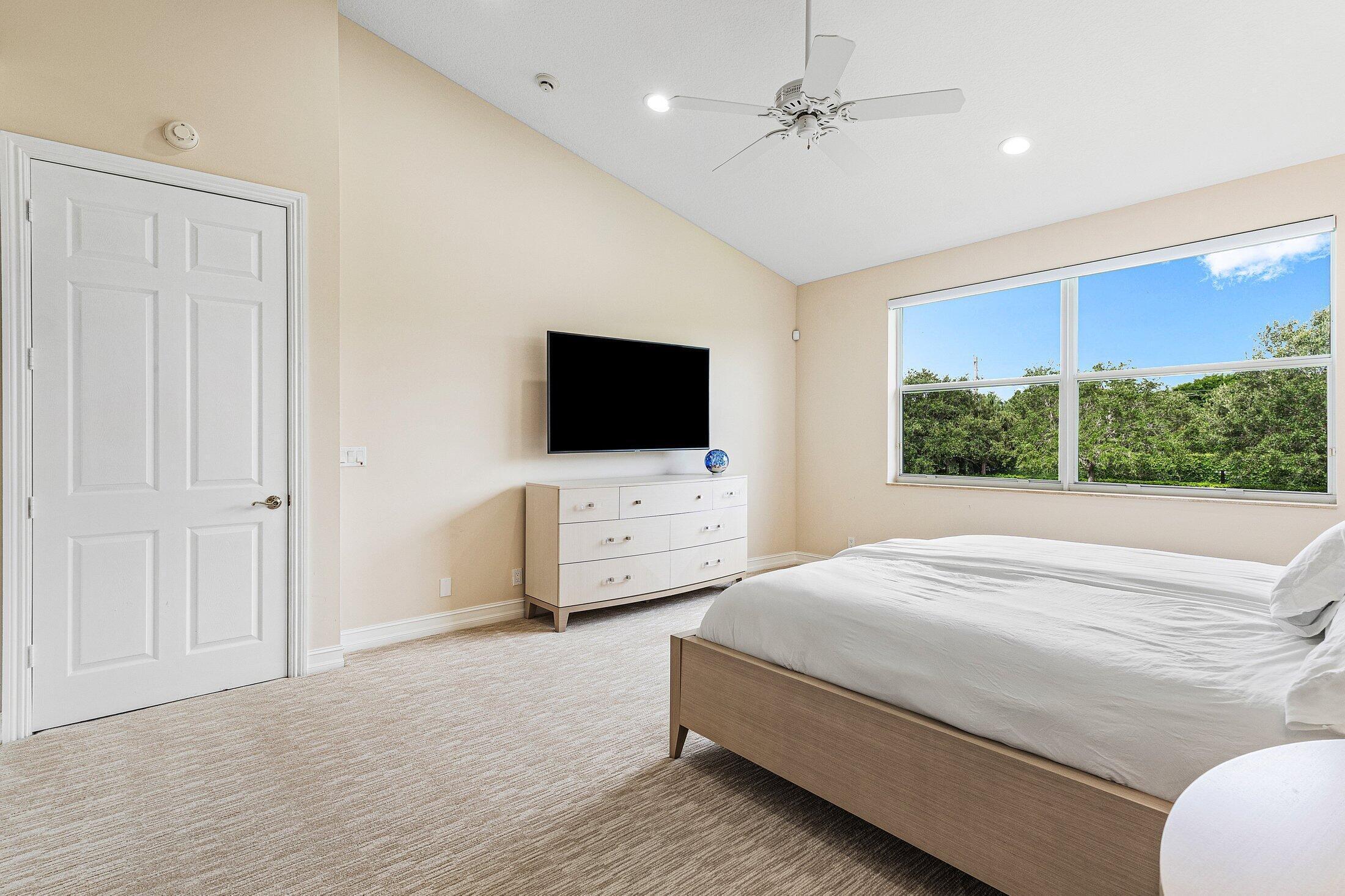 COQUINA ISLE CONDO - Residential Lease