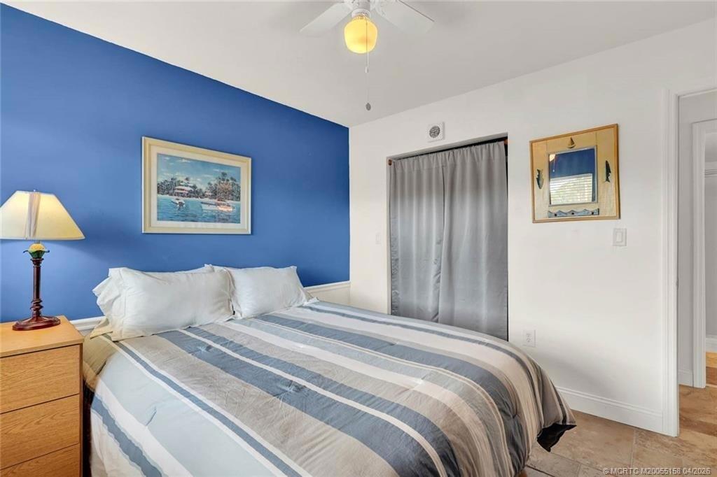 CIRCLE BAY YACHT CLUB CONDO - Residential