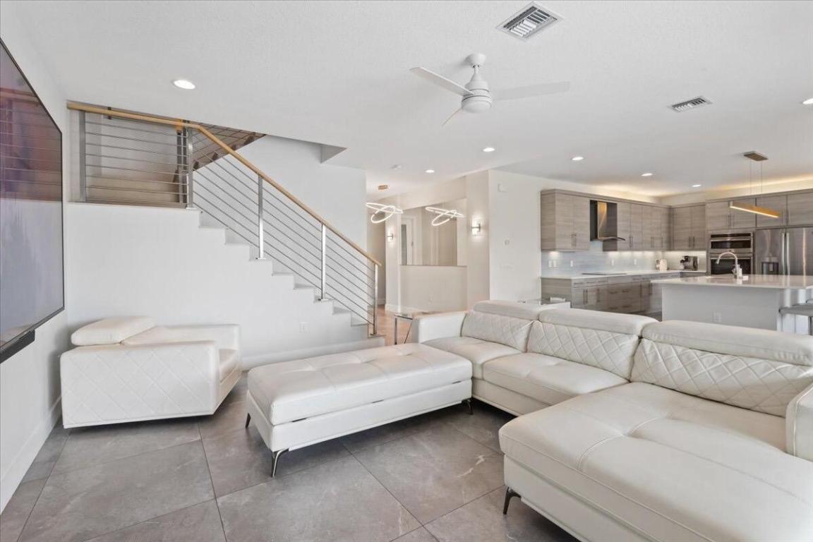 SUSSMAN AGR PUD NORTH PLAT THREE - Residential