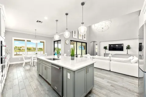 105 Indigo River Point, Jupiter, FL MLS: R11070043