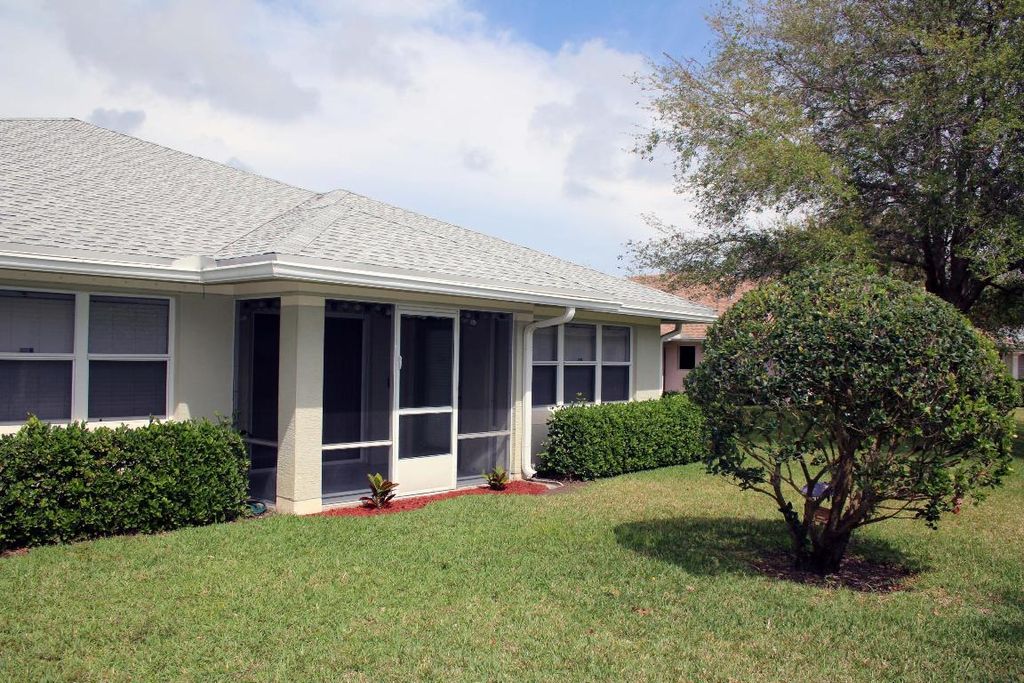 Photo of 1761 N Dovetail Drive, Fort Pierce, FL 34982 (MLS # R10966365)