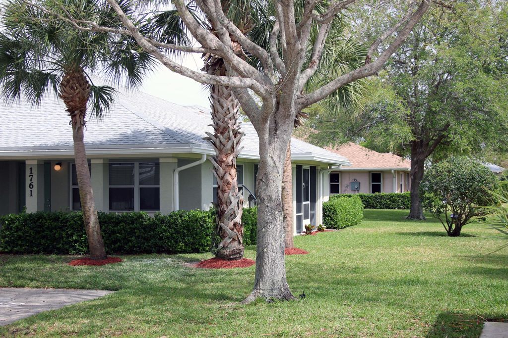 Photo of 1761 N Dovetail Drive, Fort Pierce, FL 34982 (MLS # R10966365)