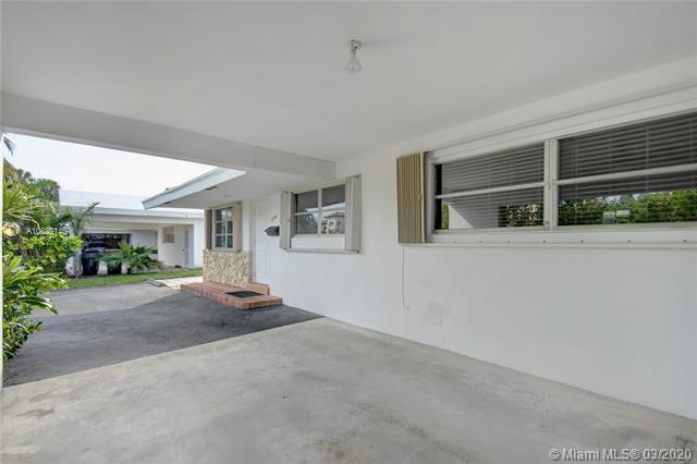 2741-2745 NE 30th Avenue