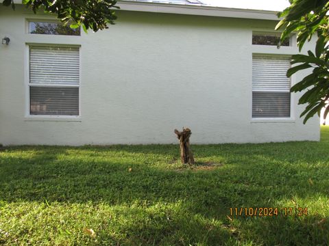 A home in Port St Lucie