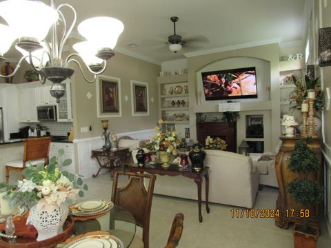 A home in Port St Lucie