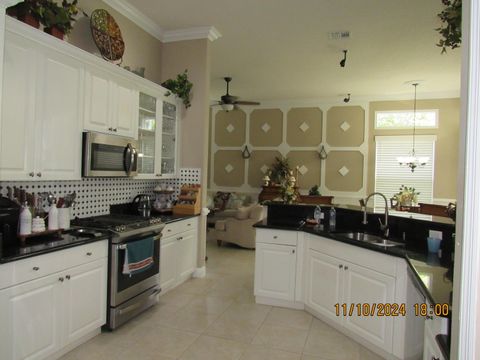 A home in Port St Lucie