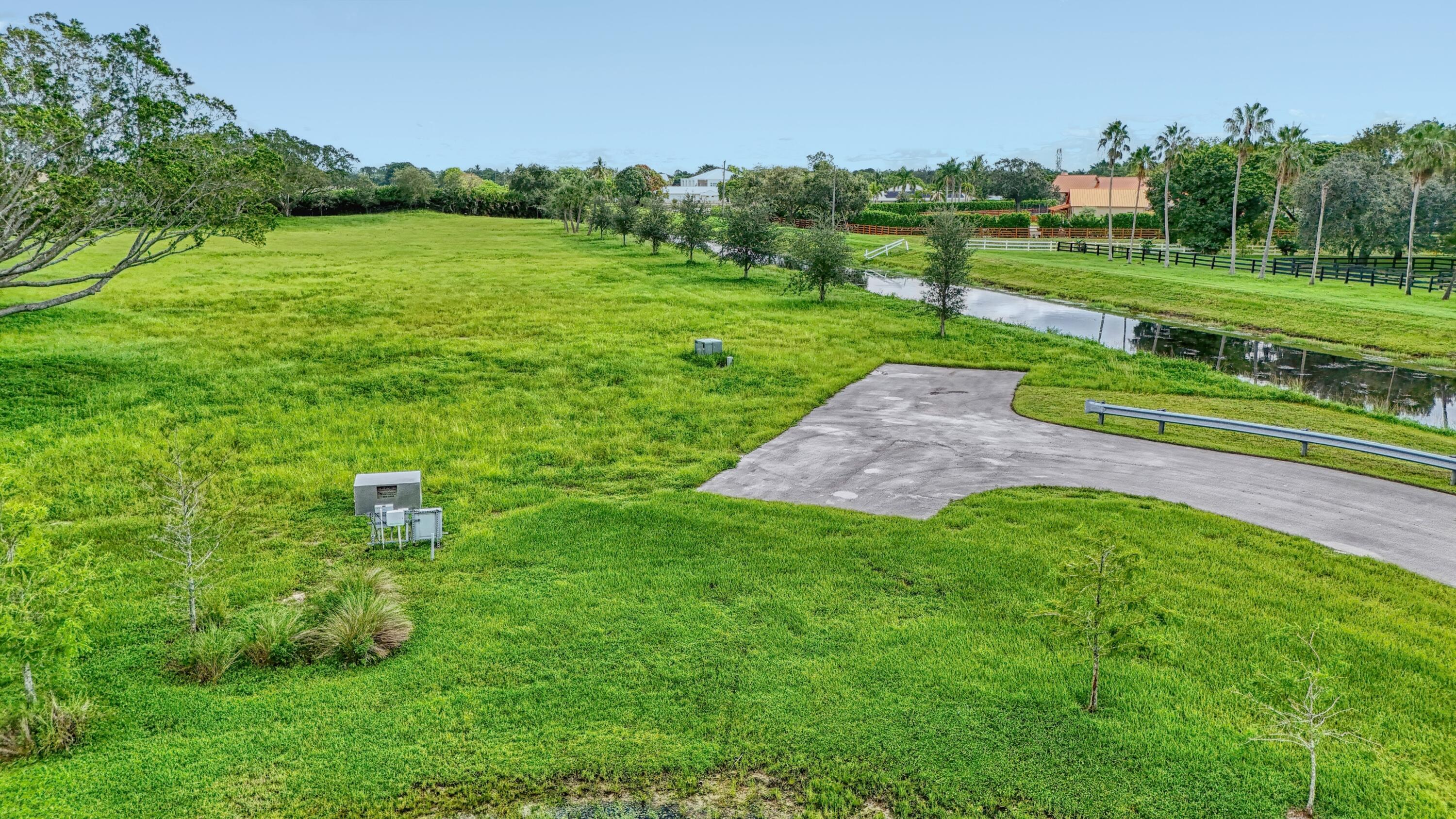 3102 Greenbriar Boulevard