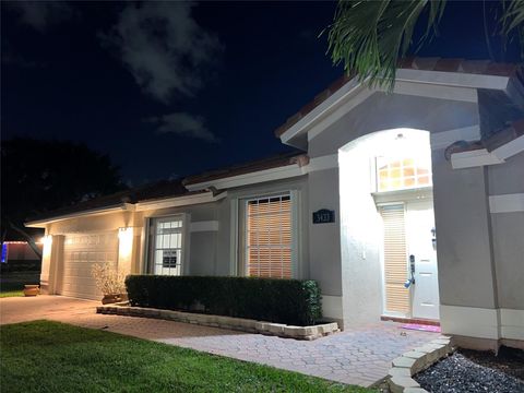 3433 Sands Harbor Trce Pompano Beach FL 33069