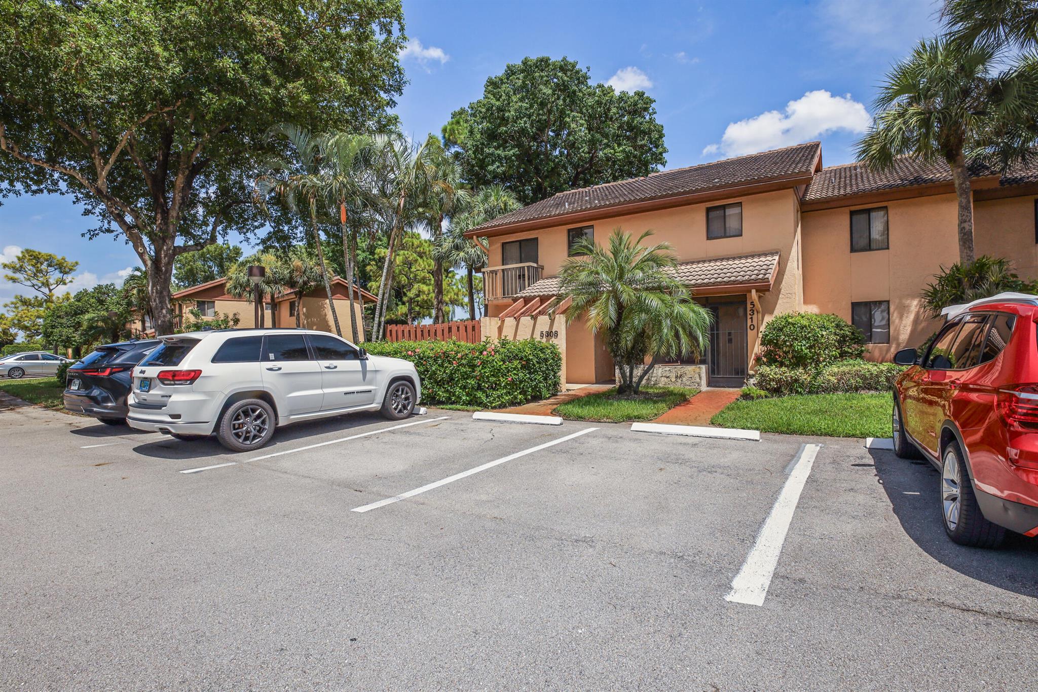 Stunning Ground-Floor Coach Home...Step into style with this beautifully designed home featuring a gourmet kitchen, open living spaces, and pristine views. Perfectly located in an all-age community with a sparkling pool, just minutes from shopping, dining, I-95 and the Turnpike. Convenience, comfort and elegance all in one!