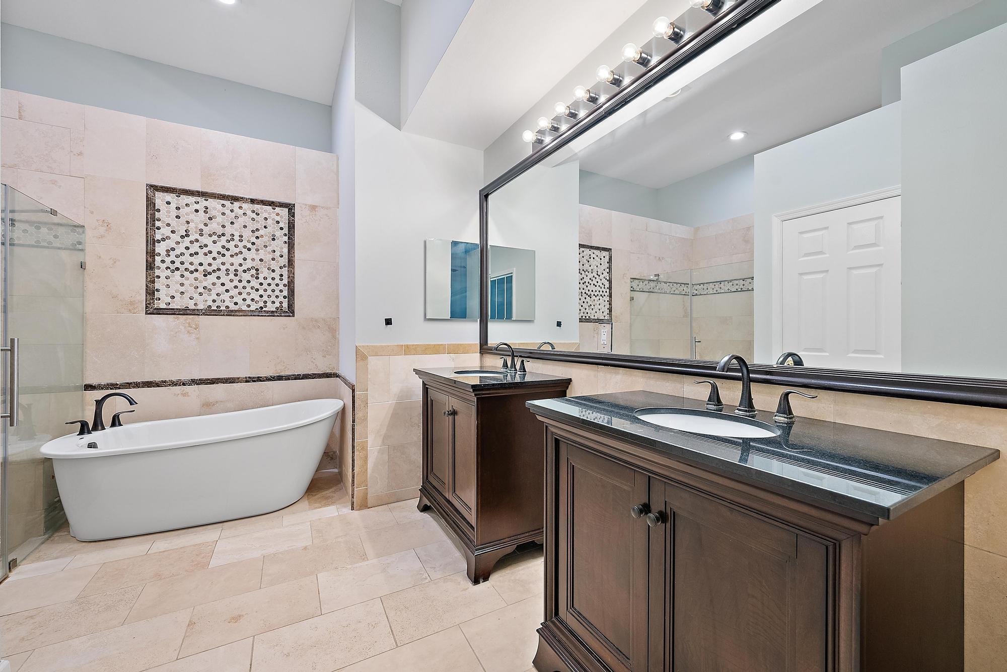 IBIS GOLF AND COUNTRY CLU - Residential