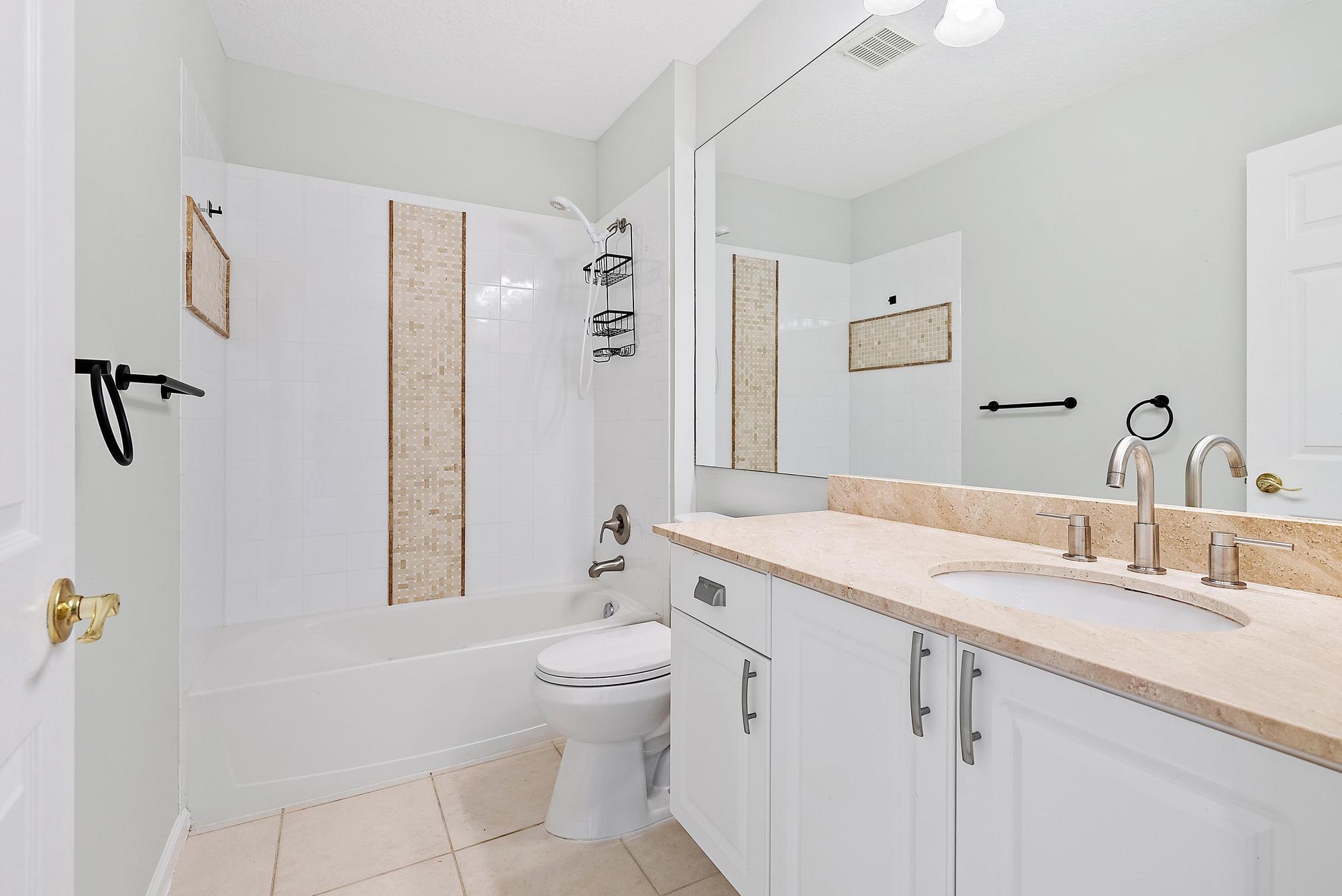 IBIS GOLF AND COUNTRY CLU - Residential