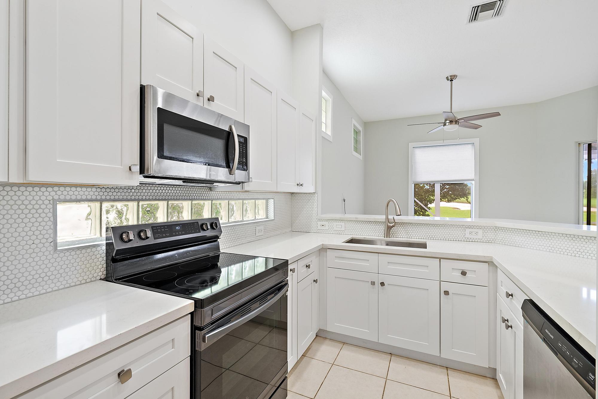 IBIS GOLF AND COUNTRY CLU - Residential