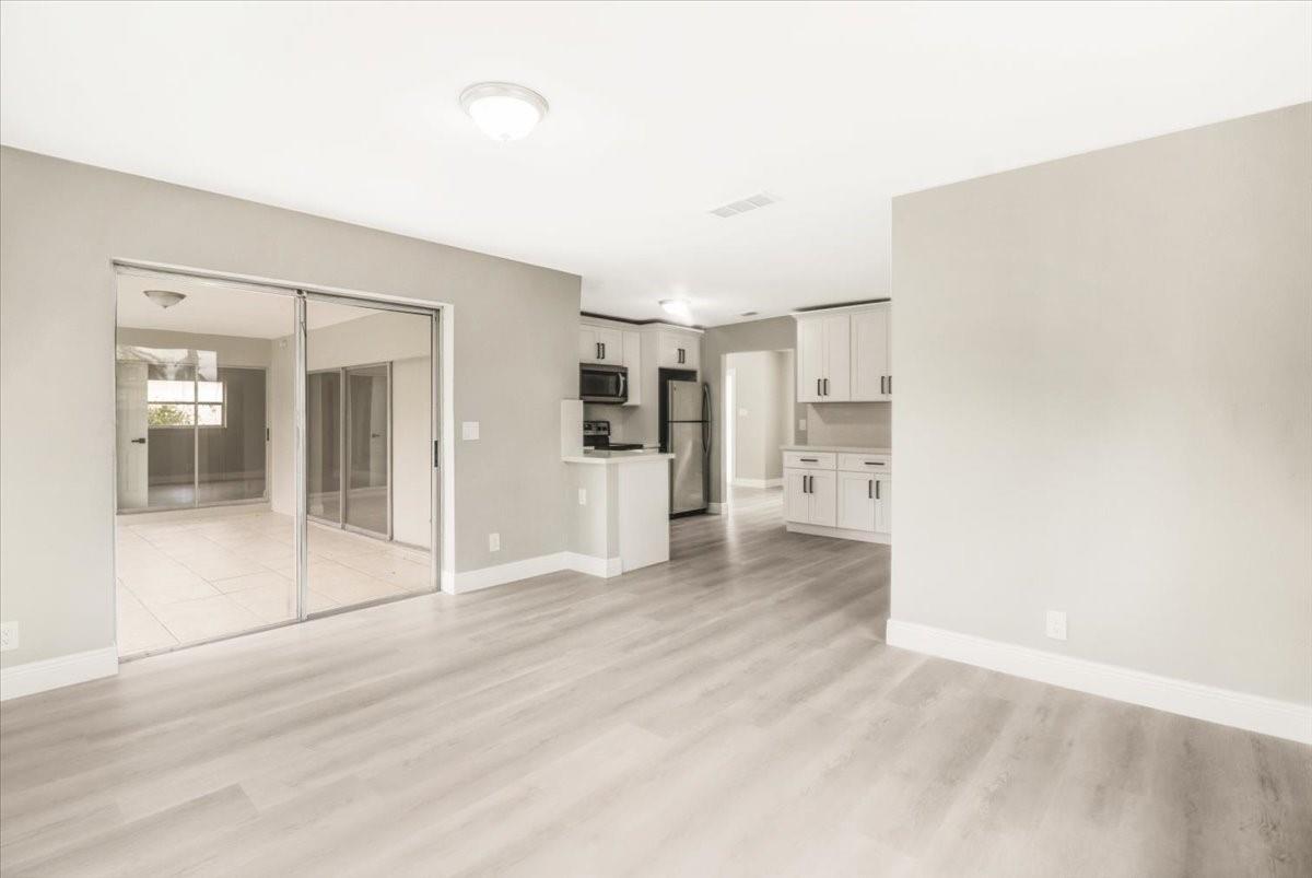 Oriole-Margate Sec 4 78-2 - Residential