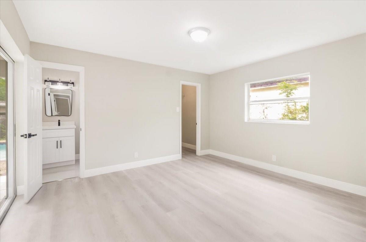 Oriole-Margate Sec 4 78-2 - Residential