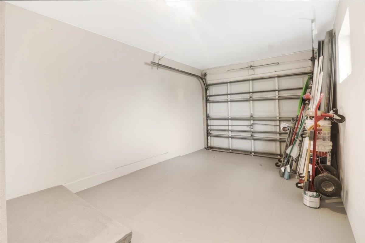 Oriole-Margate Sec 4 78-2 - Residential