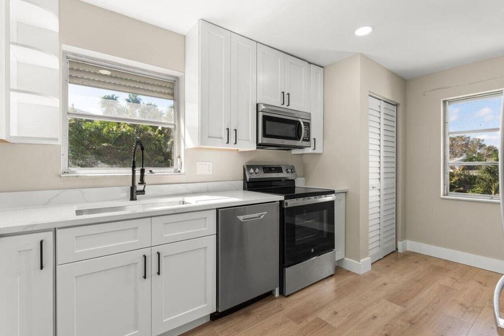 Photo of 1 Harbourside Drive #1301, Delray Beach, FL 33483 (MLS # R11111383)