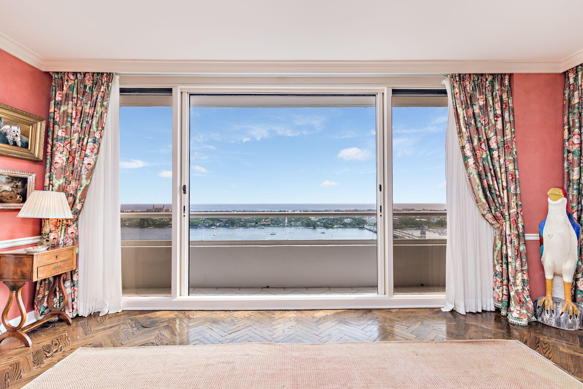 TRUMP PLAZA OF THE PALM BEACHES CONDO - Residential