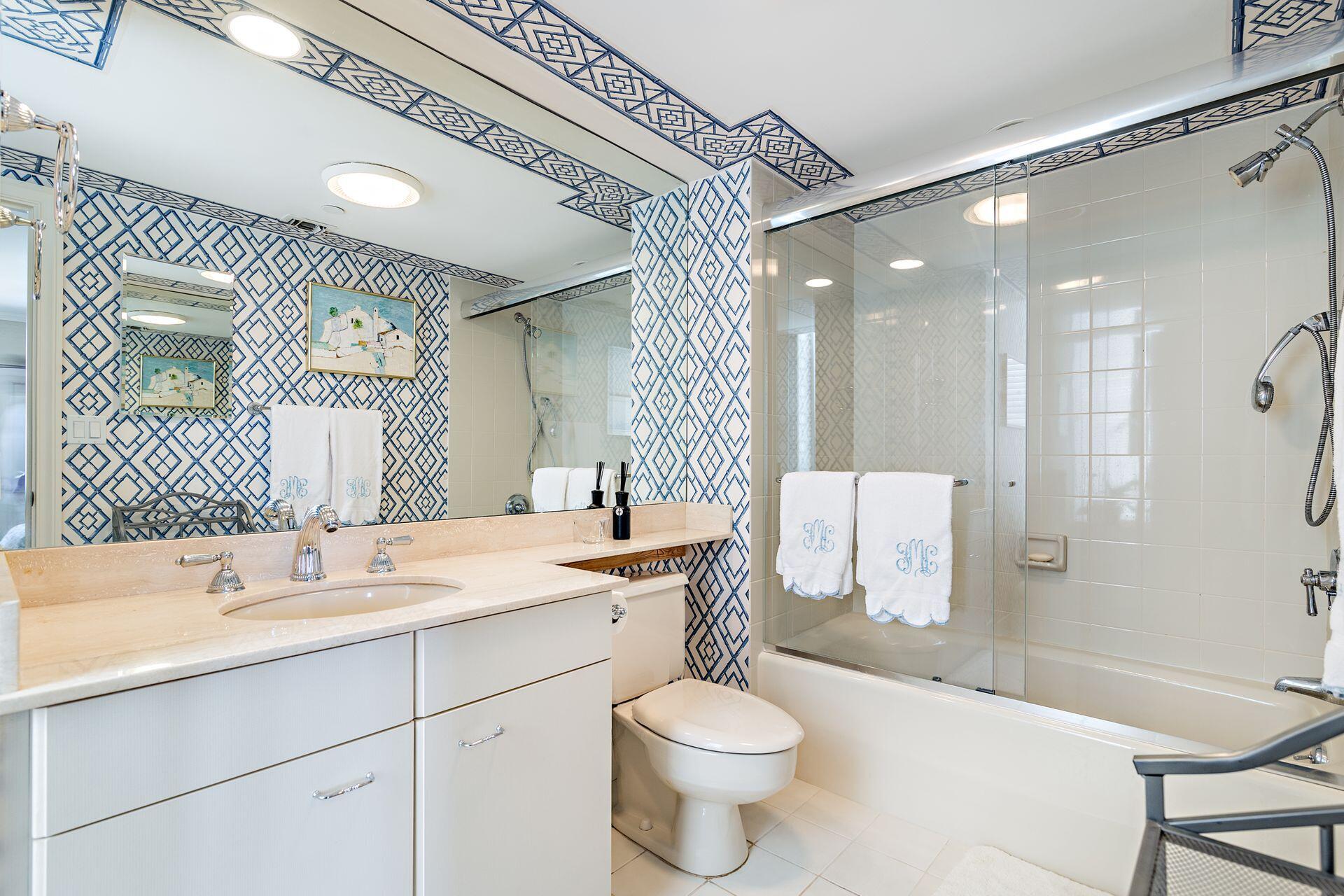 TRUMP PLAZA OF THE PALM BEACHES CONDO - Residential