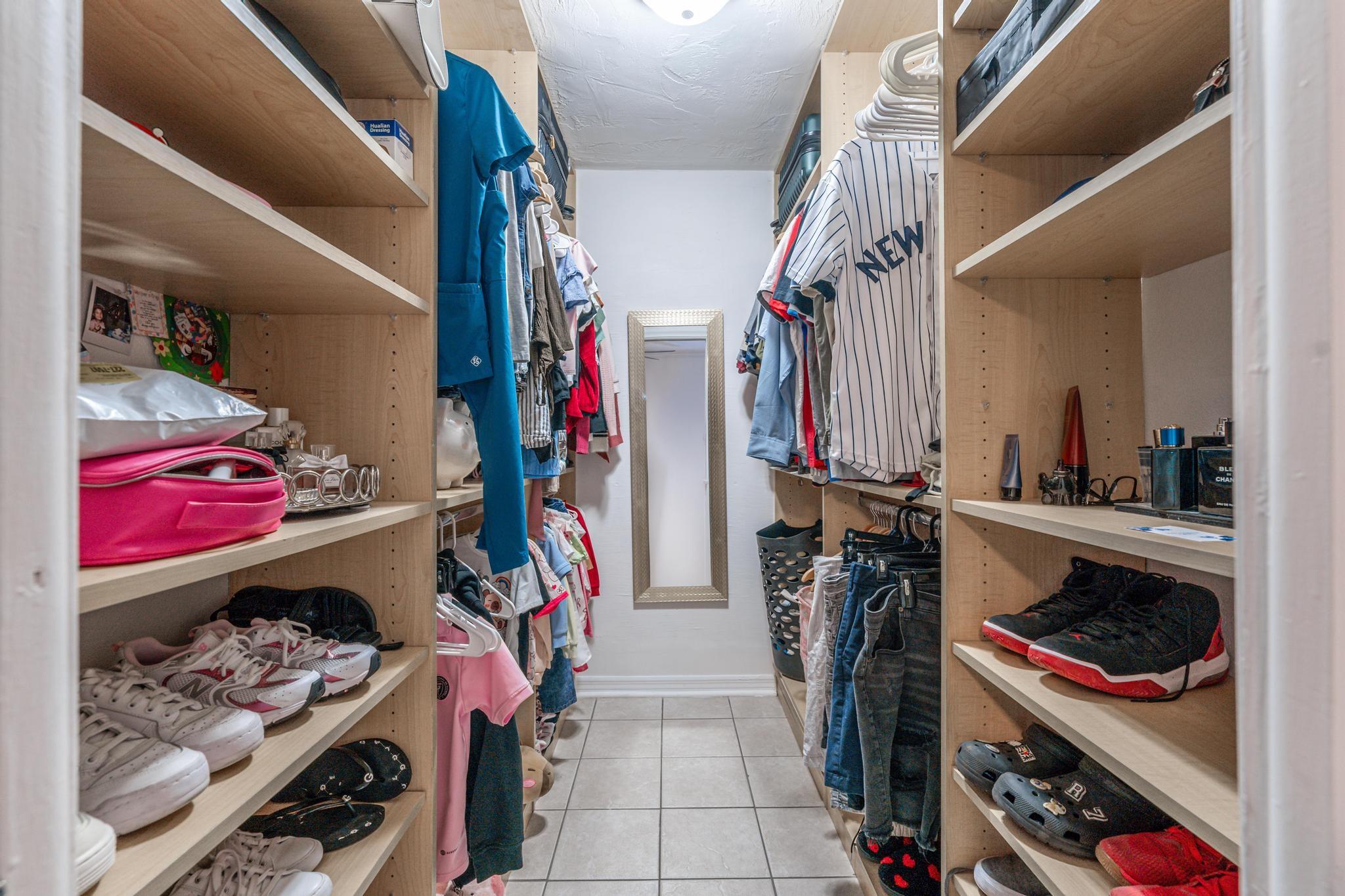 Sunrise Golf Village Sec - Residential