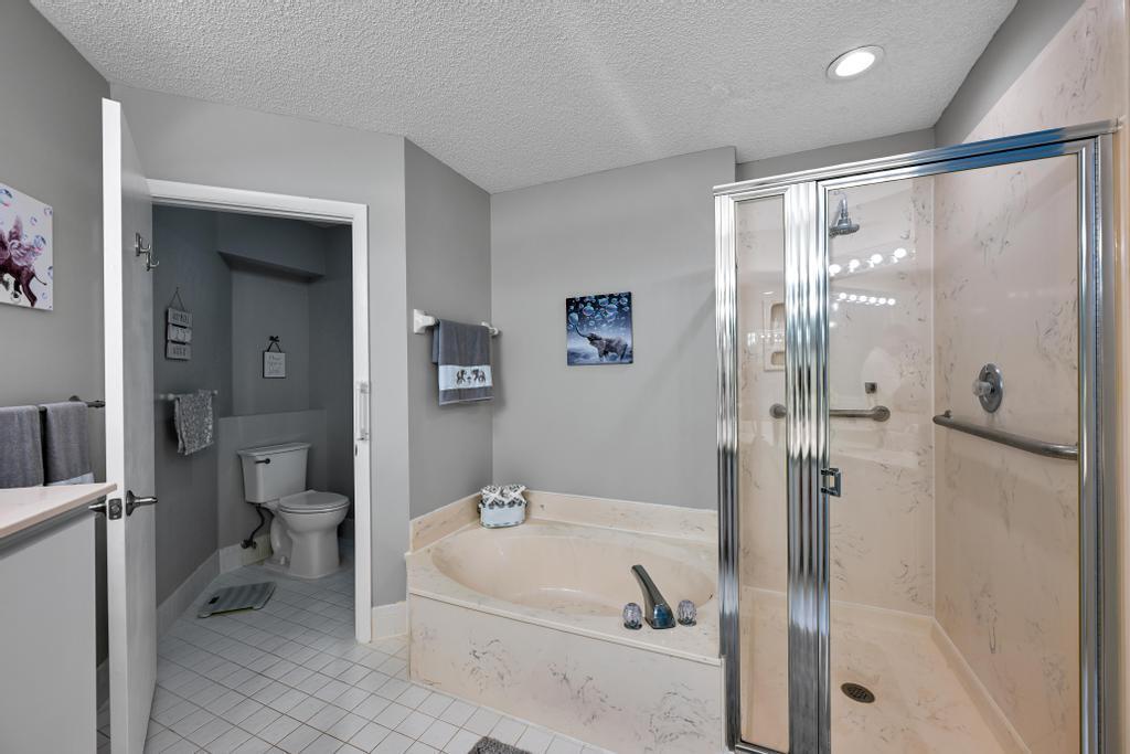 BELLAVISTA VILLAGE CONDO - Residential
