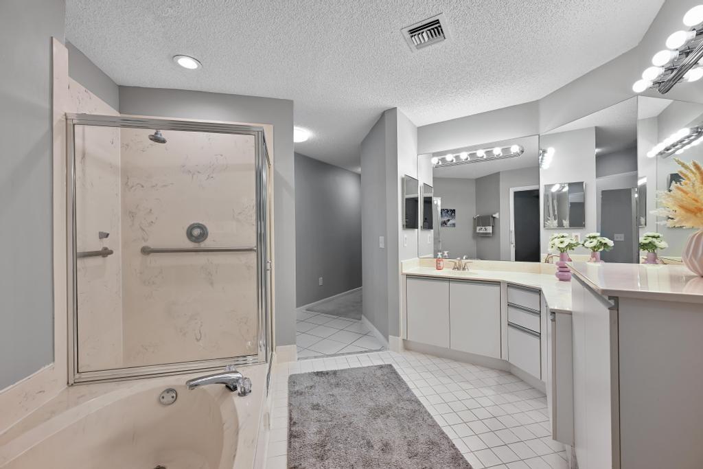 BELLAVISTA VILLAGE CONDO - Residential