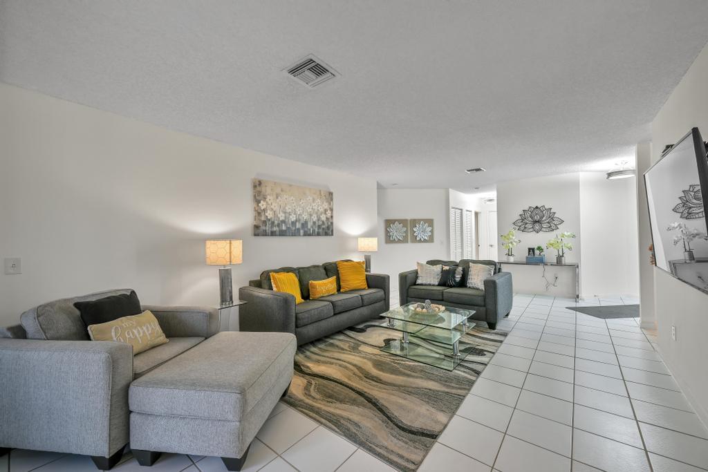 BELLAVISTA VILLAGE CONDO - Residential