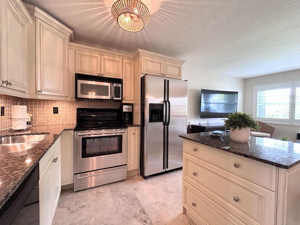 Photo of 200 Horizons W #111, Boynton Beach, FL 33435 (MLS # R11120544)