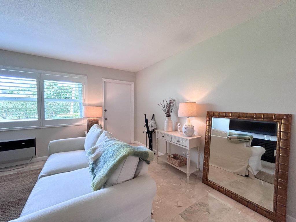 Photo of 200 Horizons W #111, Boynton Beach, FL 33435 (MLS # R11120544)