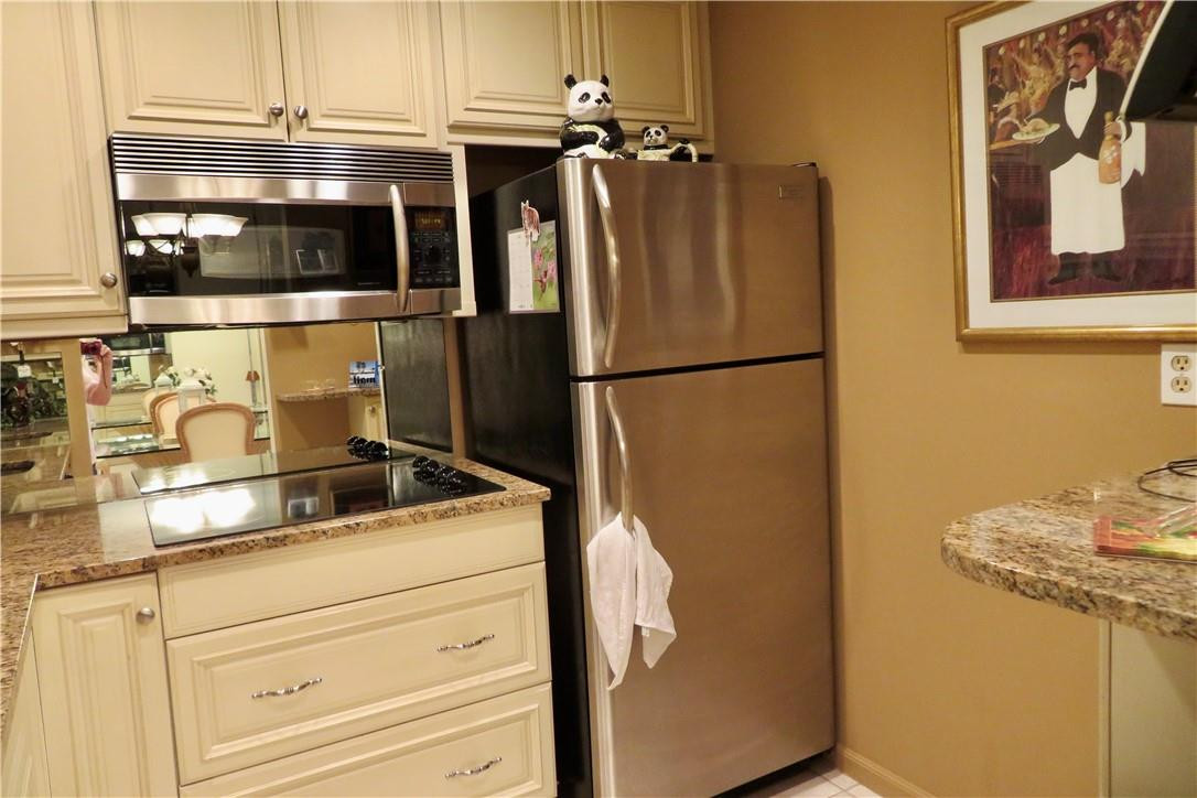 Cypress Club Condo - Residential