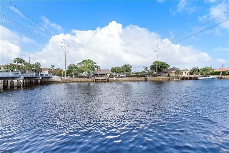 Cypress Club Condo - Residential