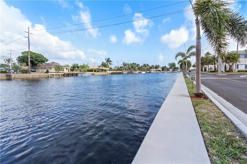 Cypress Club Condo - Residential