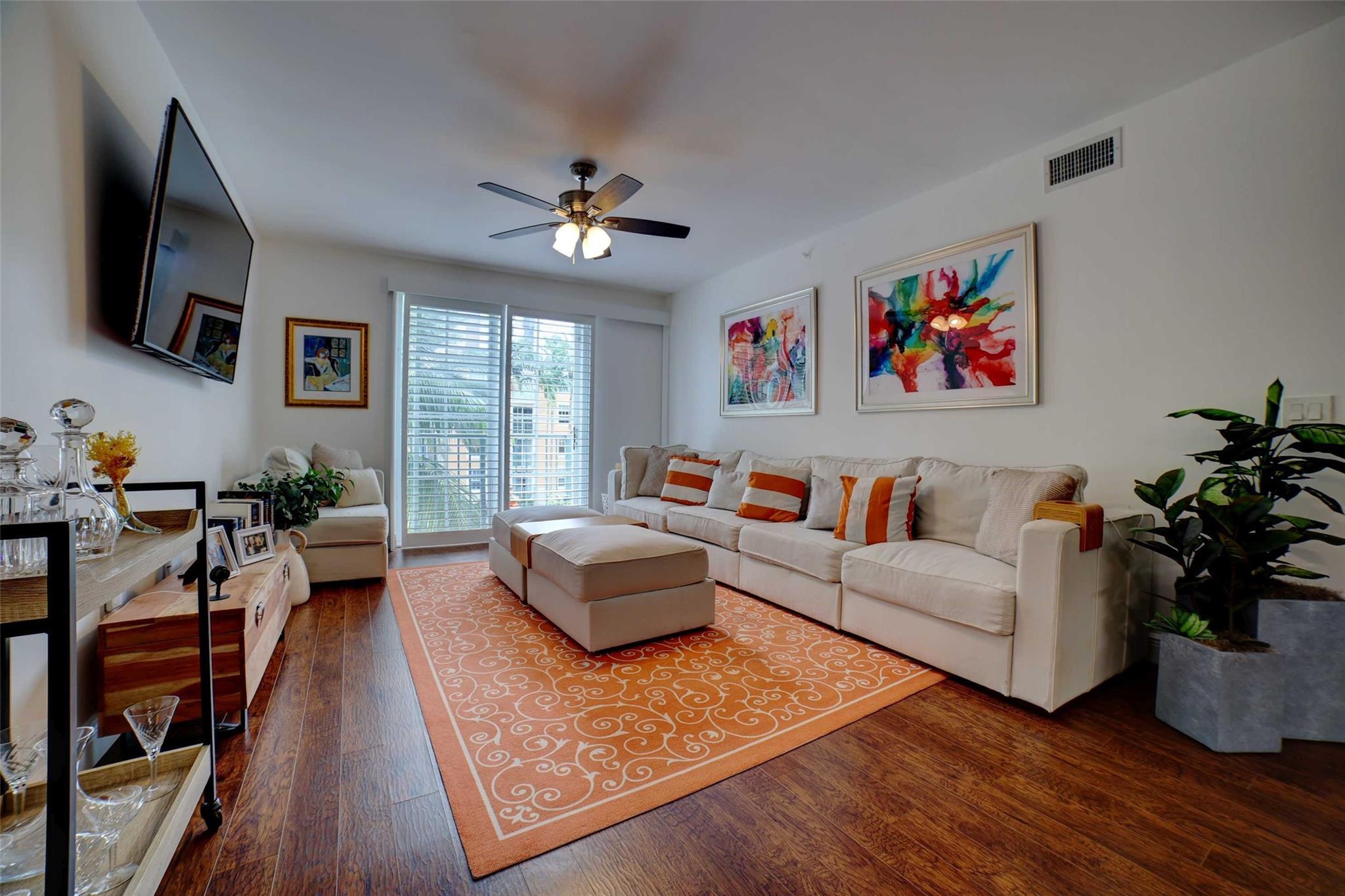 COURTYARDS IN CITYPLACE - Residential Lease